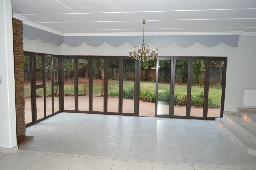 3 Bedroom Property for Sale in Flamwood North West